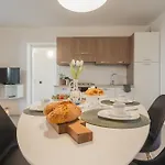 Ponente Balcony & Garden By Rent Appartement