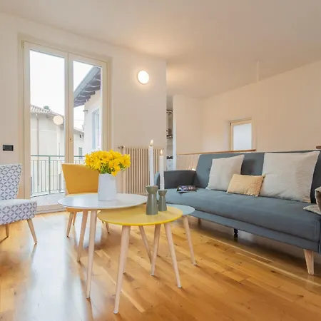 Apartman Ponente Balcony & Garden By Rent