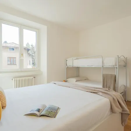 Ponente Balcony&garden By Rent Apartamento Gravedona