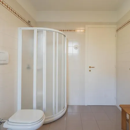 Ponente Balcony & Garden By Rent