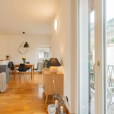 Ponente Balcony & Garden By Rent Apartman *