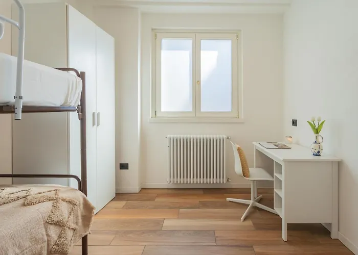 Ponente Balcony & Garden By Rent דירה *