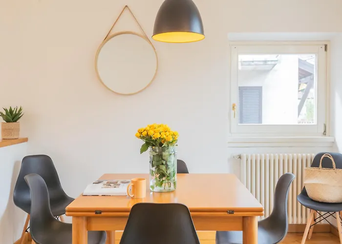 Ponente Balcony & Garden By Rent דירה *