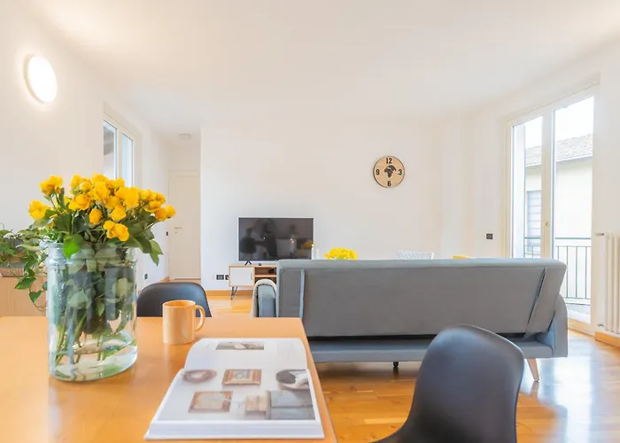 Ponente Balcony & Garden By Rent דירה גראבדונה