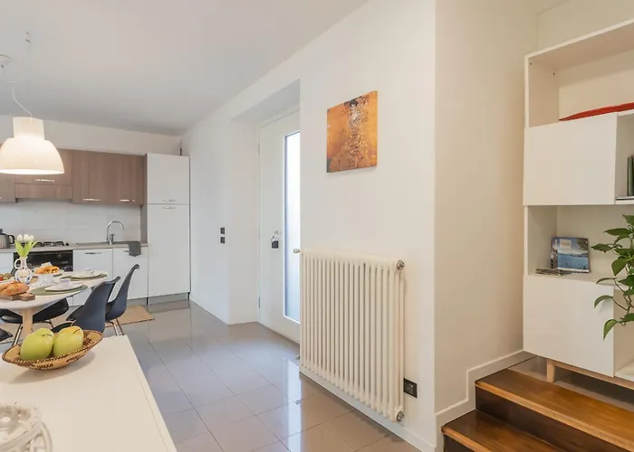 Ponente Balcony & Garden By Rent Apartman Gravedona