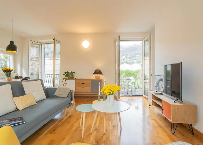 Ponente Balcony & Garden By Rent *