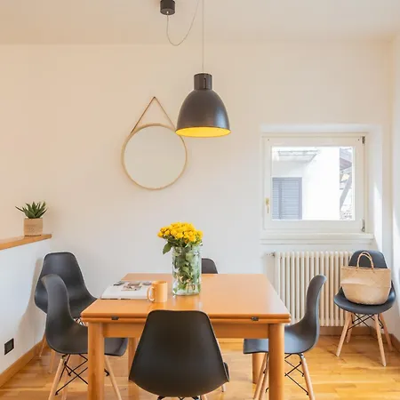 Ponente Balcony & Garden By Rent Apartment