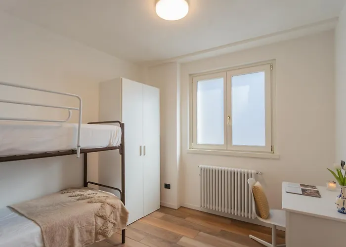 Apartment Ponente Balcony & Garden By Rent *